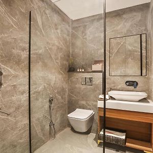 Luxury King Room